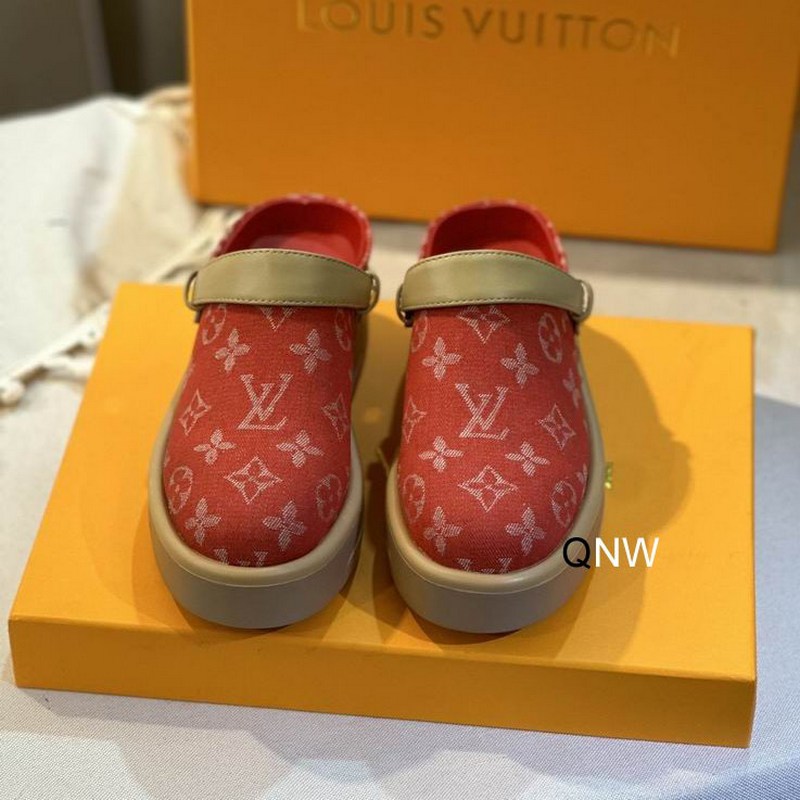 LV Women's Shoes 246